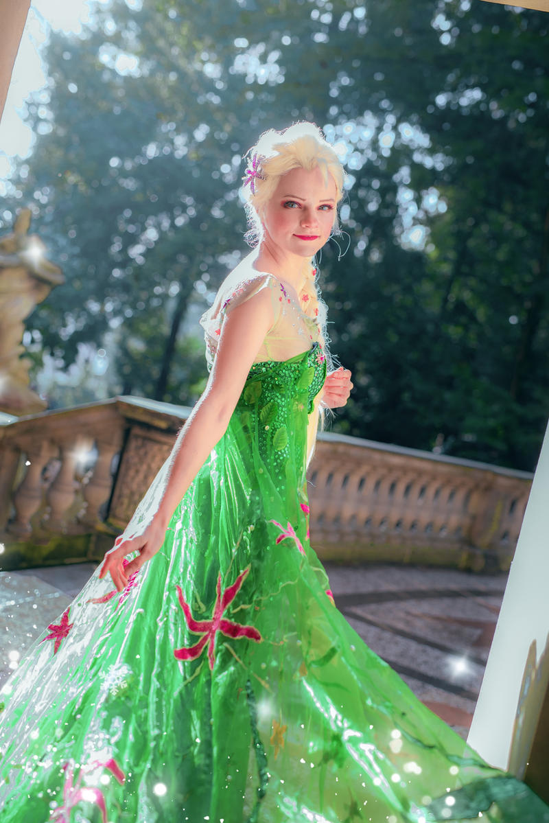 Elsa (Frozen Fever) cosplay by KayaKirkland on DeviantArt