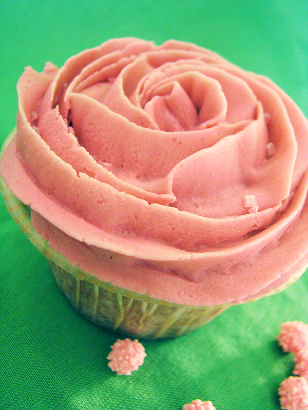 Rose Swirl Cupcake