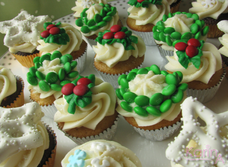 Christmas Mini Cupcakes