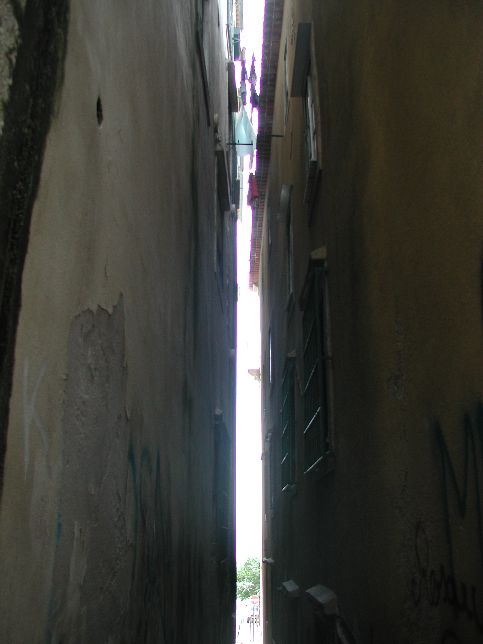 alleyway