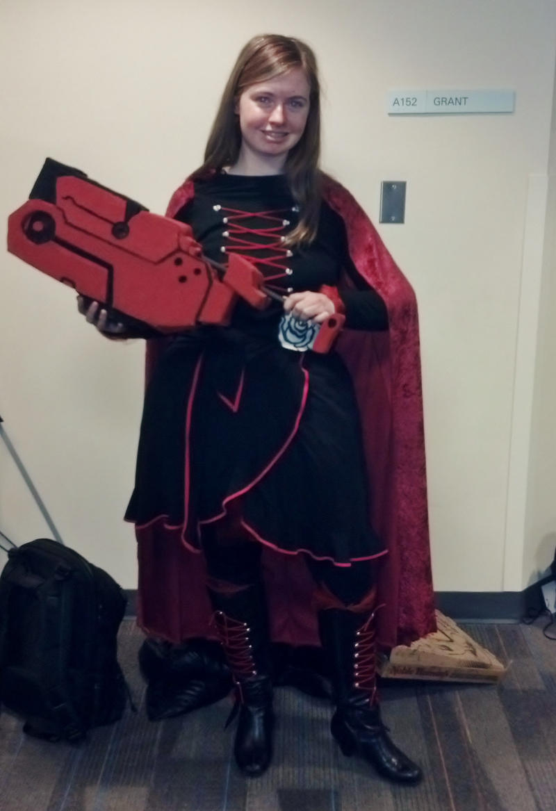 Ruby Rose cosplay!