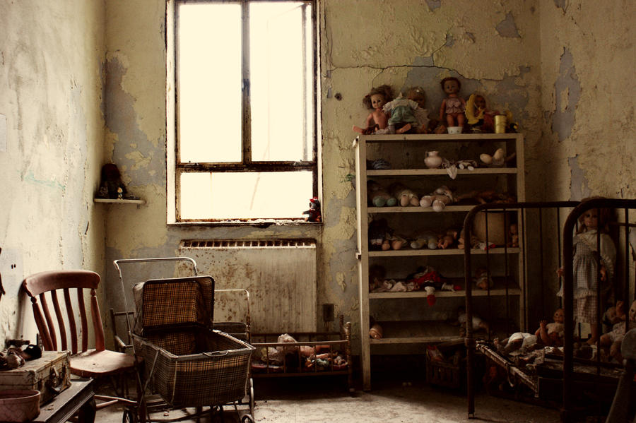 Haunted Nursery by aprilrebuilt on DeviantArt