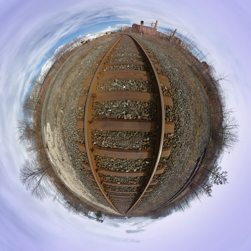 spherical railroad track