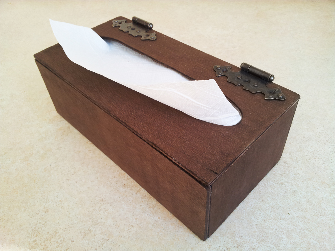 Wooden tissue box