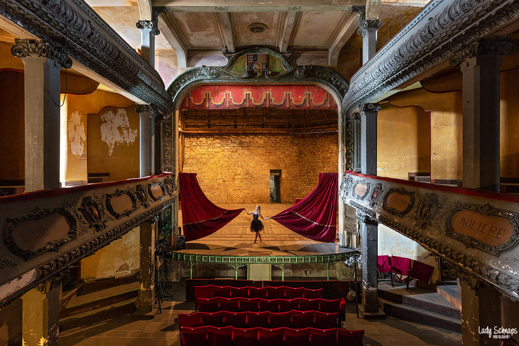 Entrez Dans La Danse