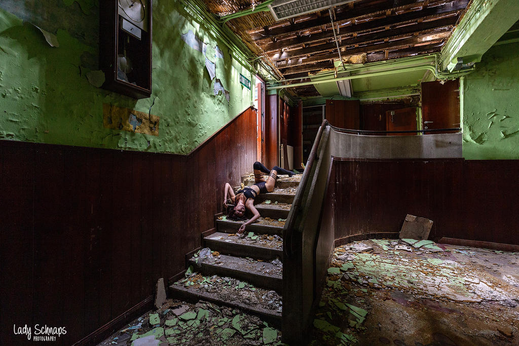 Dramatic End by Lady-Schnaps on DeviantArt