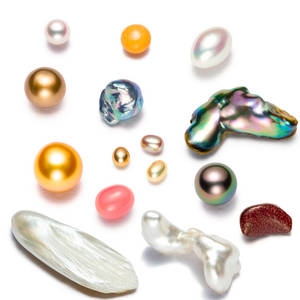 Various pearls by BrunoKopte