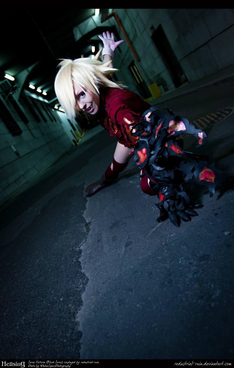 Hellsing Cosplay: Seras Victoria: Ready For War