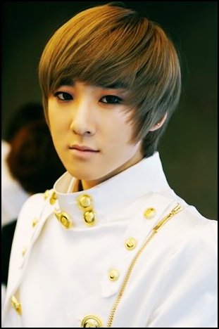 Kevin Woo.