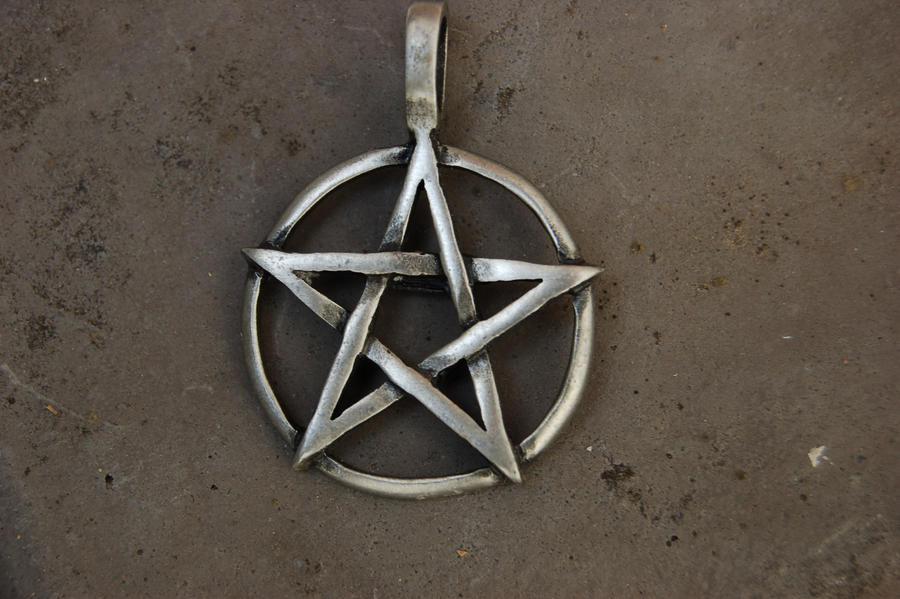 Pentagram Pendant Stock