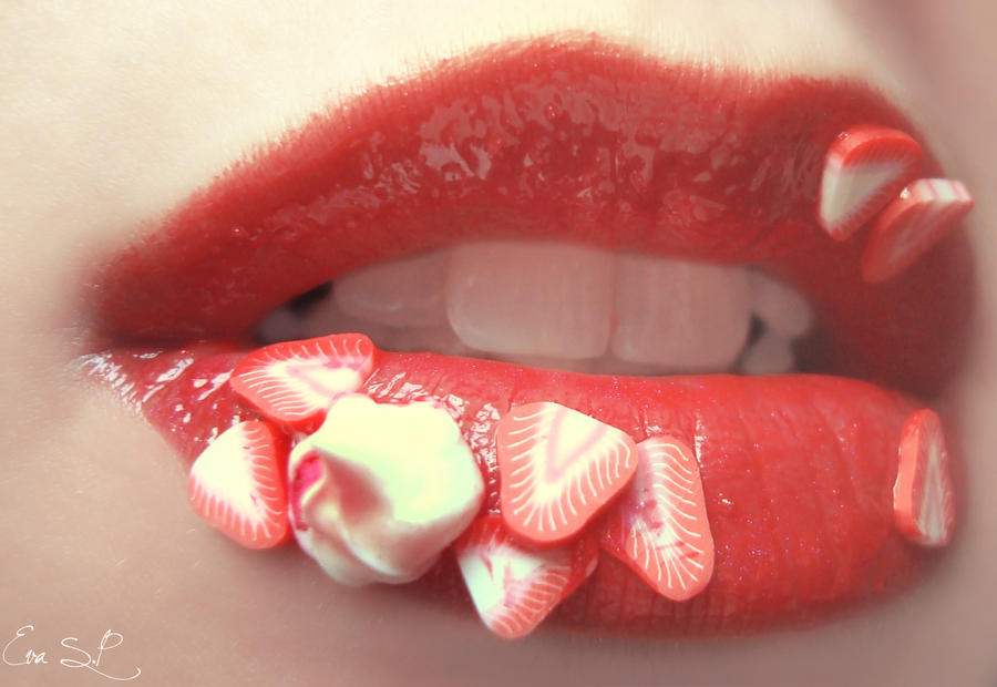 Strawberry Shortcake lip art