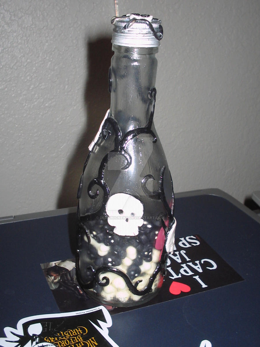 Skull Bottle view 3