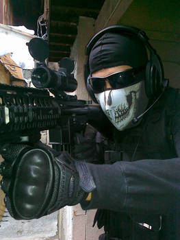 Mw2 [Ghost cosplay]