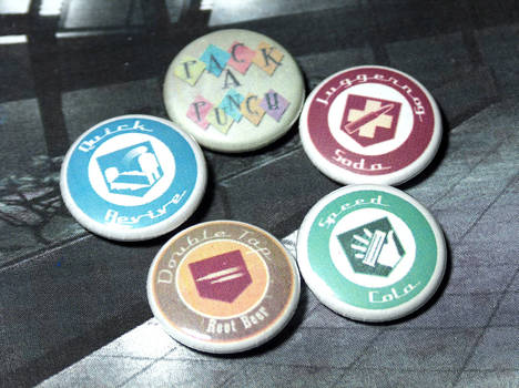 CoD Zombies Perk Pin-On Punk Buttons - Set of 5