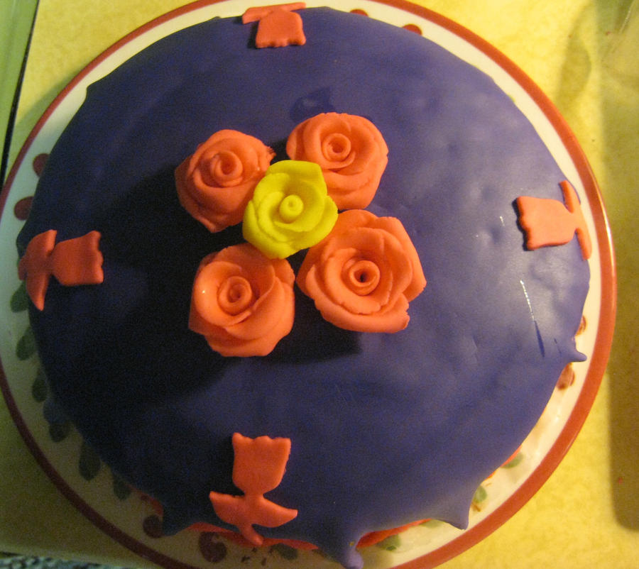 First Fondant cake 2