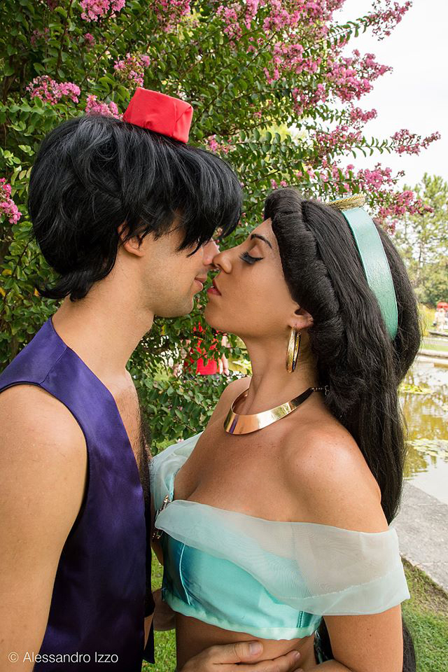 What country are jasmine and aladdin from? 