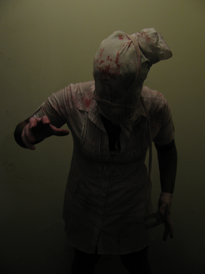 Faceless Nurse by Datura-Stramonium