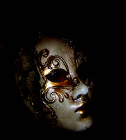 .:: A mask ::.
