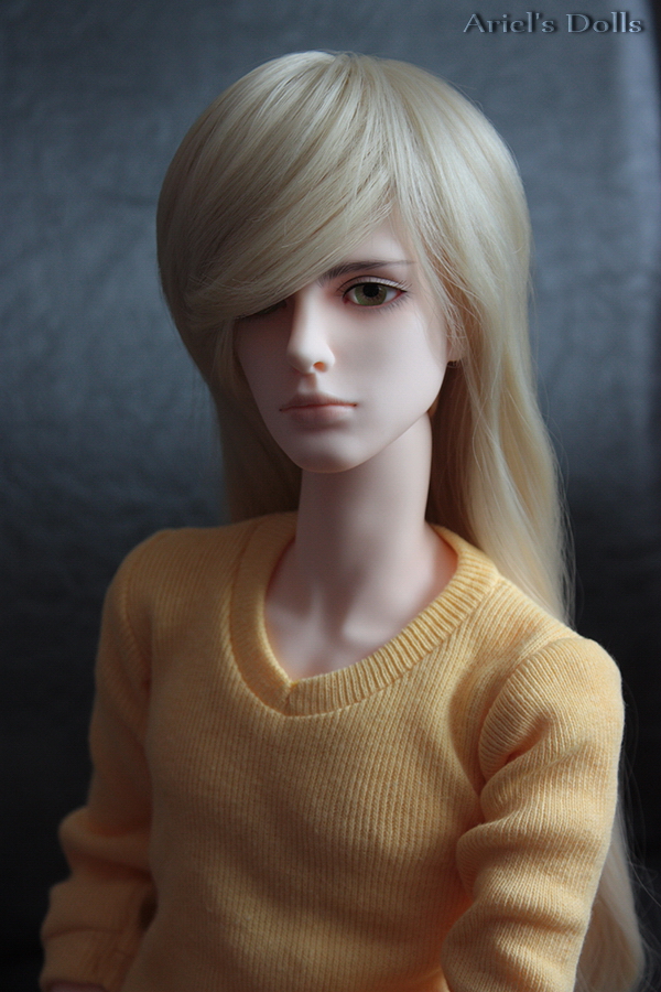 Yellow Pullover