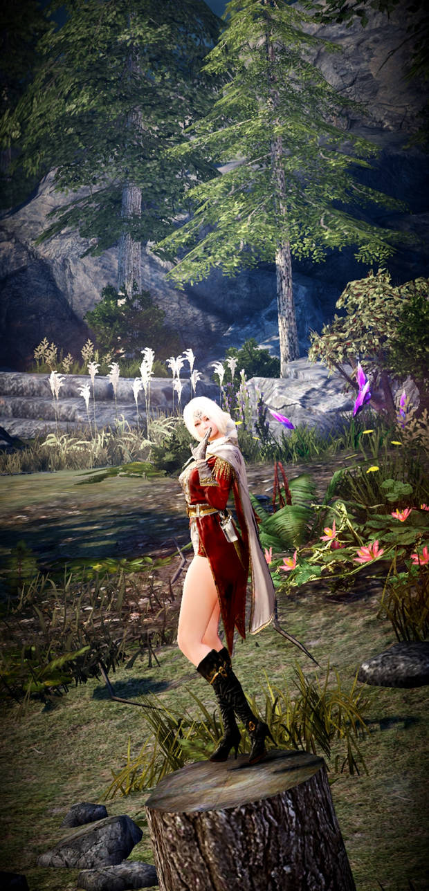 Female Commander 4 by Mirinae38 on DeviantArt