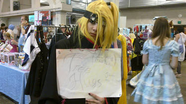 Deidara cosplay - Free Hugs