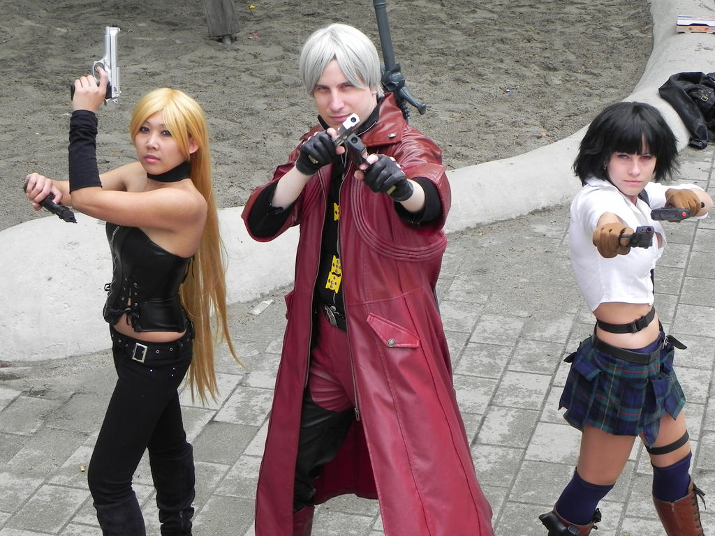 Lady Devil May Cry Cosplay by awesome-Kathi on DeviantArt