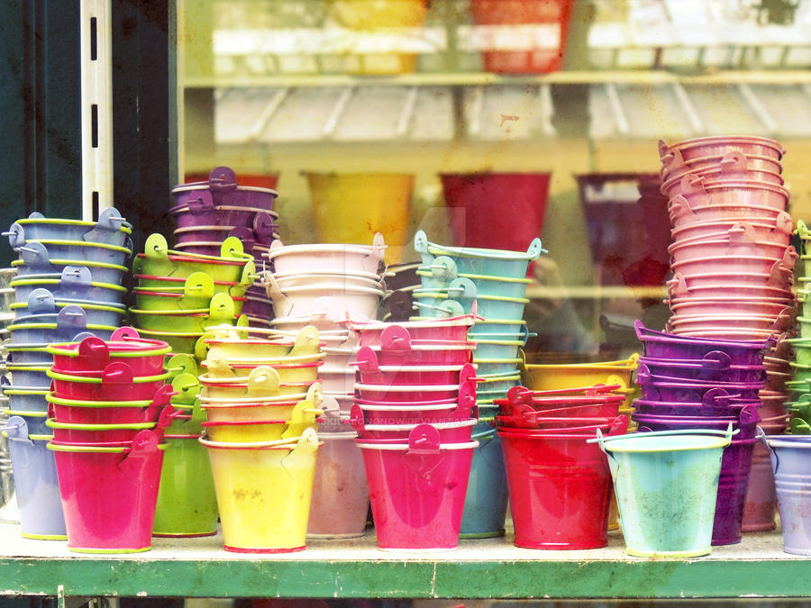 Pots For Sale in Paris.