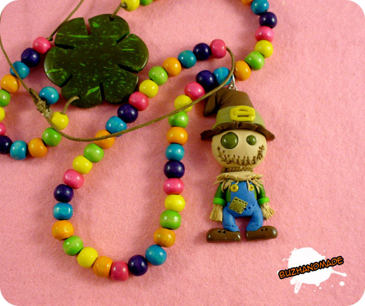 FIMO - Scarecrow necklace