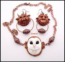 Knocker Earrings Labyrinth + Necklace White OWL