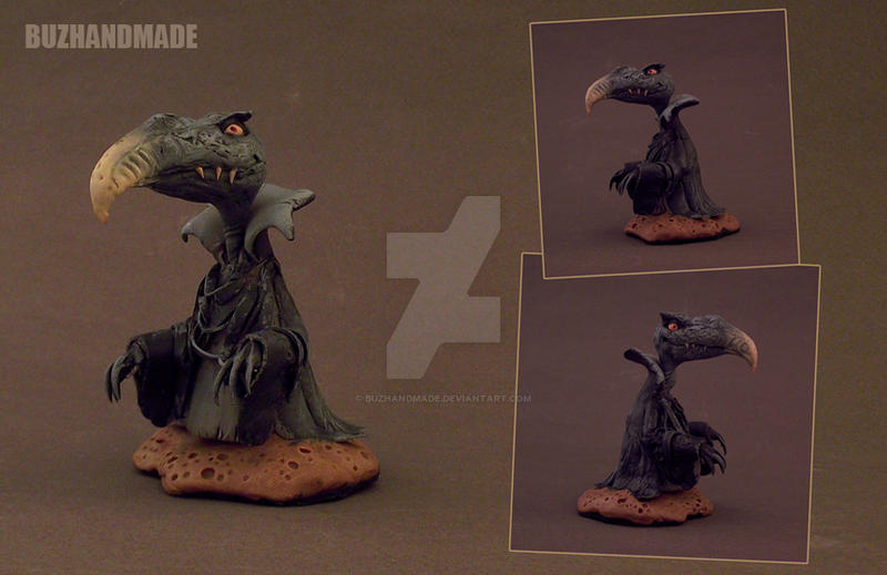 SKEKSIS - mini sculpture