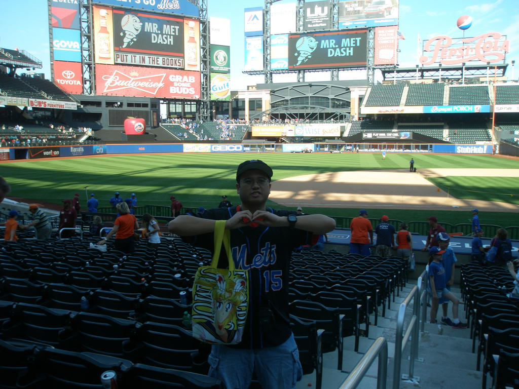 09-28-2014 - Me at a Mets Game 2