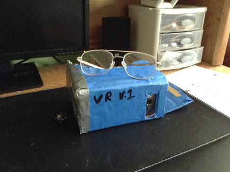 Cardboard VR.