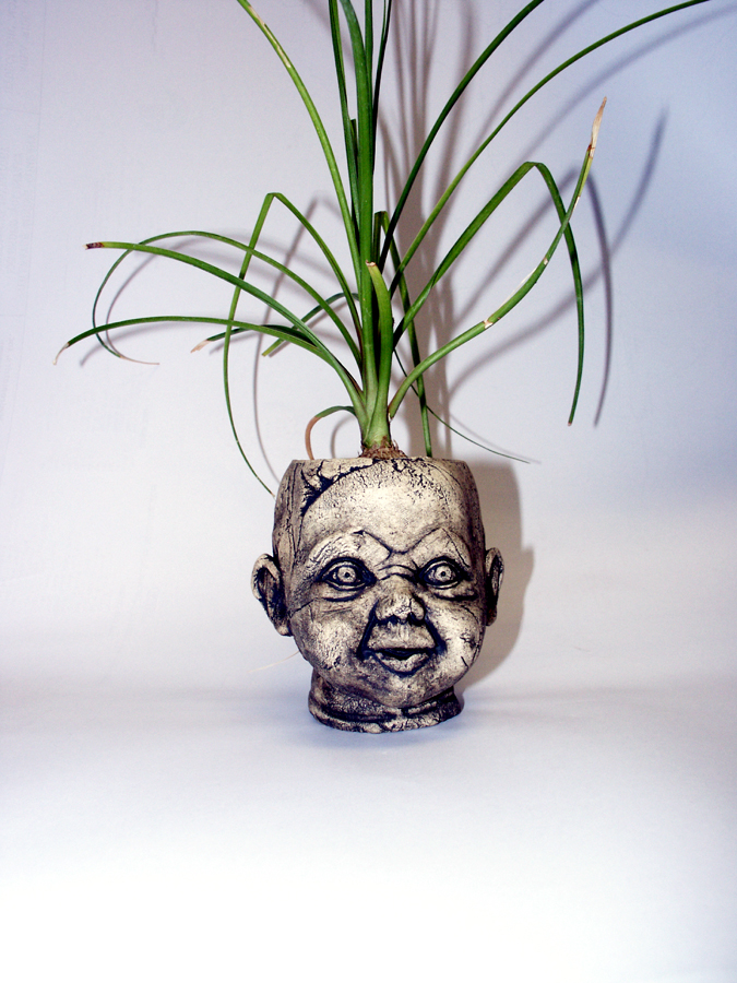 Doll head planter