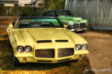 Pontiac + Cadillac HDR