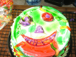 Meh Zombie B-Day cake