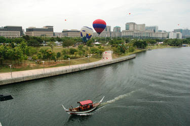 Putrajaya Lake