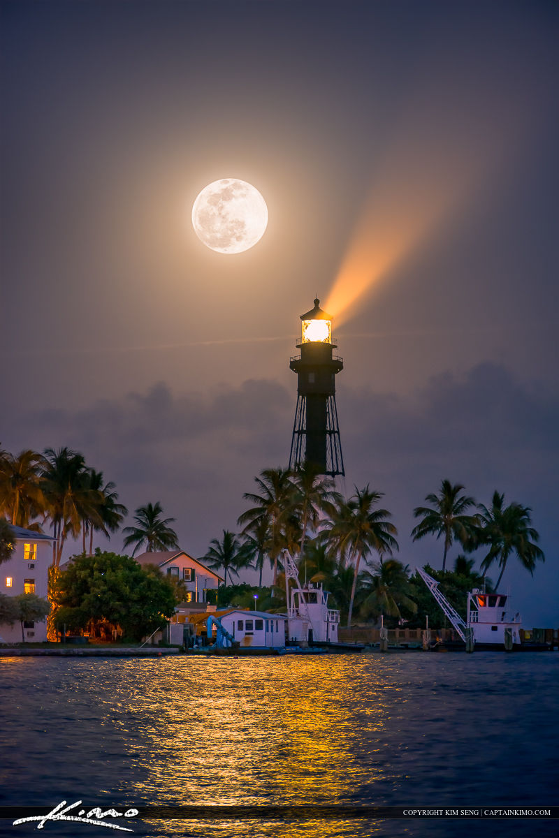 Full-Moon-Rise-Pompano-Beach-at-Lighthouse-Cove