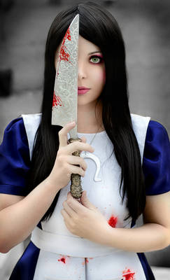 Alice Madness Returns Cosplay - Parallel