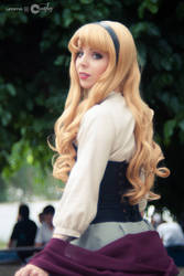 Briar Rose : Sleeping Beauty Cosplay