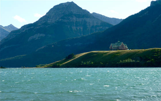 Hotel on lake