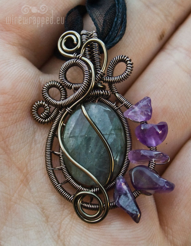 Labradorite amethyst pendant