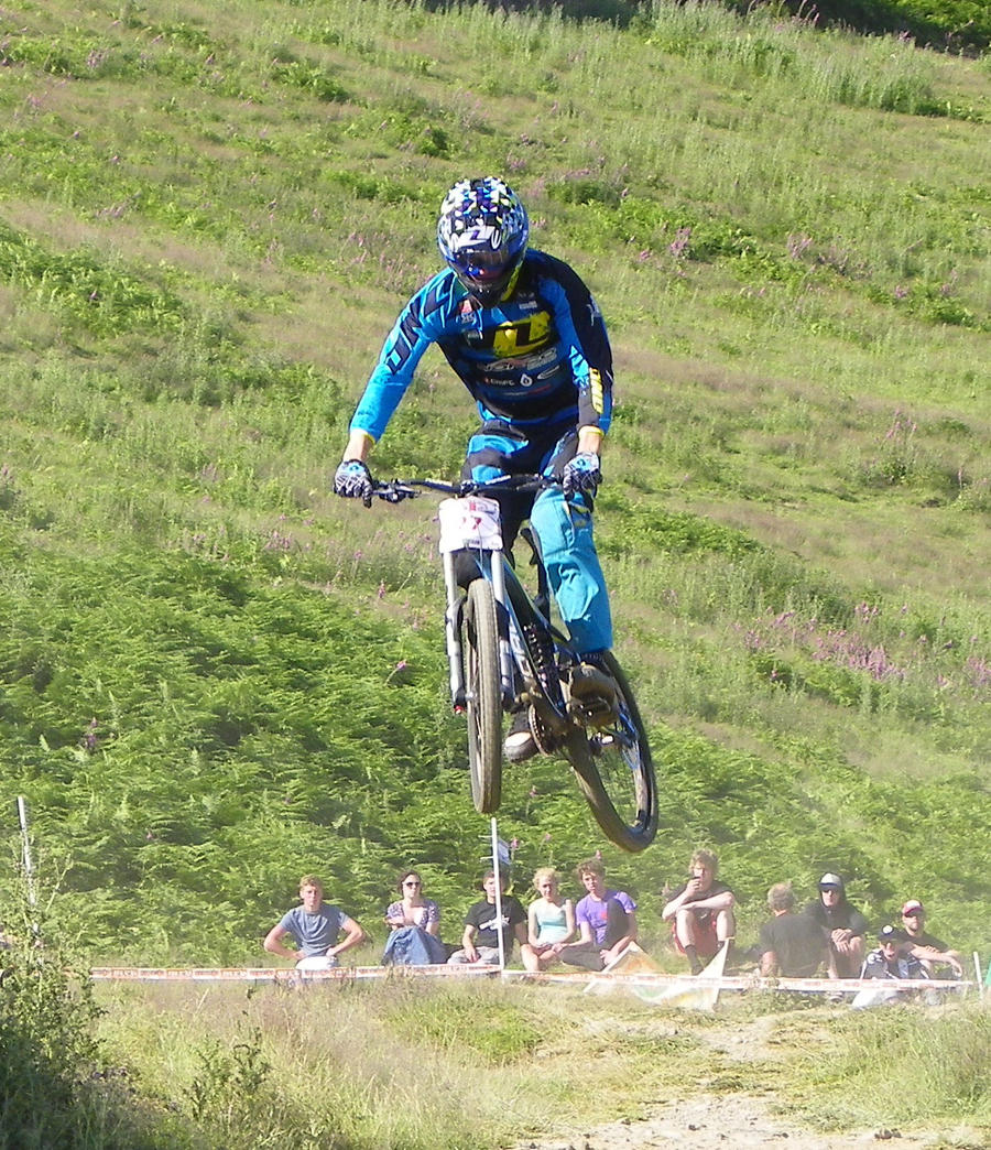 Mountain_biker02