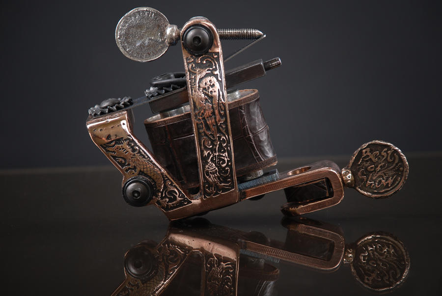 Bronze tattoo machine