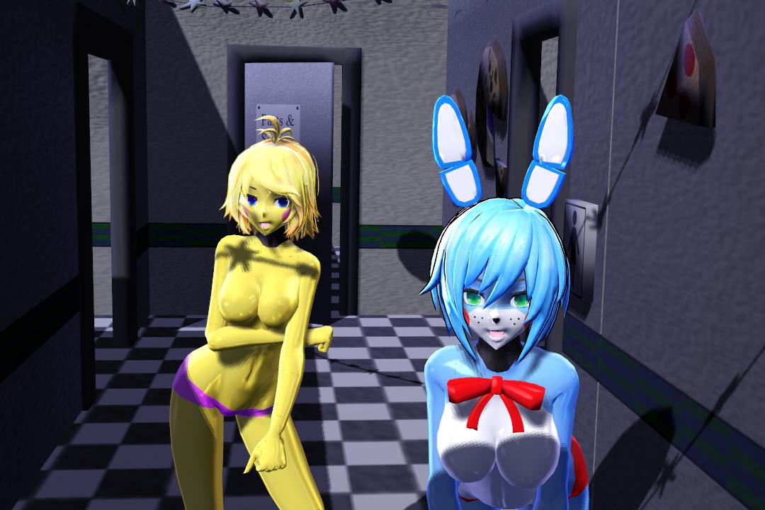 Chica and Bonnie in the MainHall 