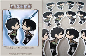 Attack on Titan kissing keychains