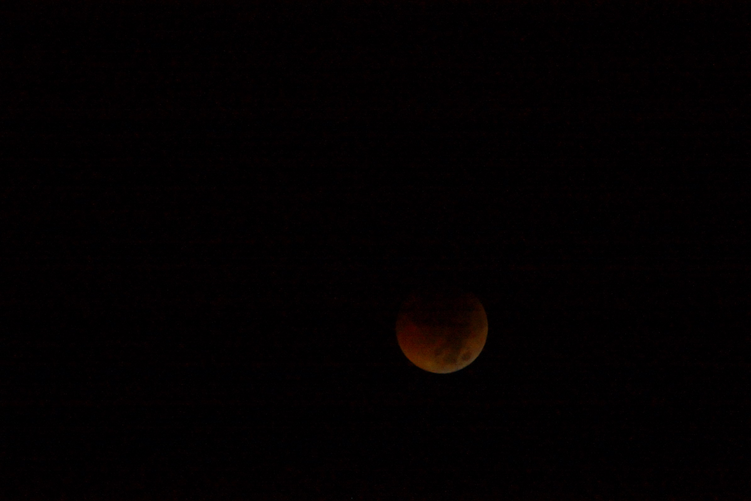 lunar eclipse 6 16 11 pt 7