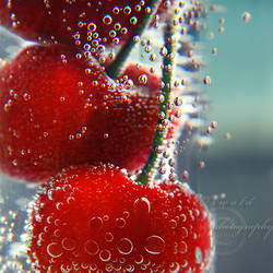 sweet cherries by Orwald