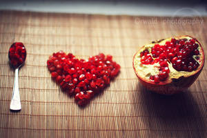 I love pomegranates