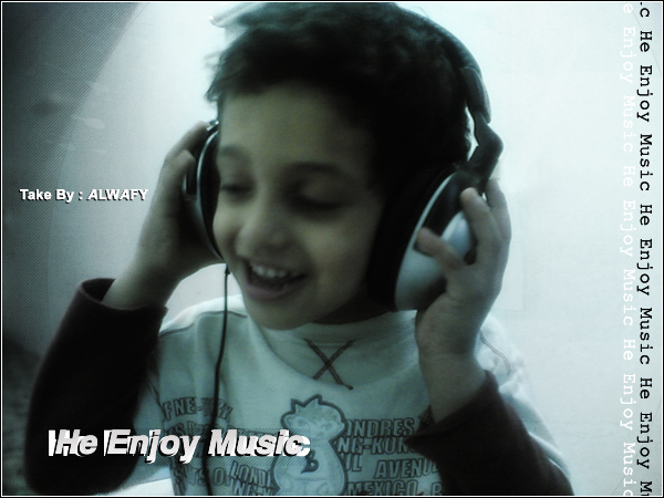 He Enjoy Music