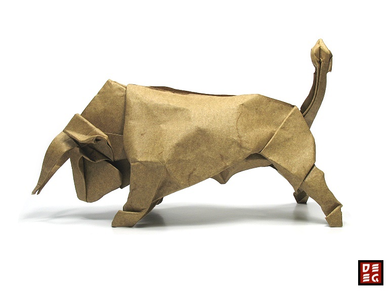 Origami Bull by Origamikuenstler